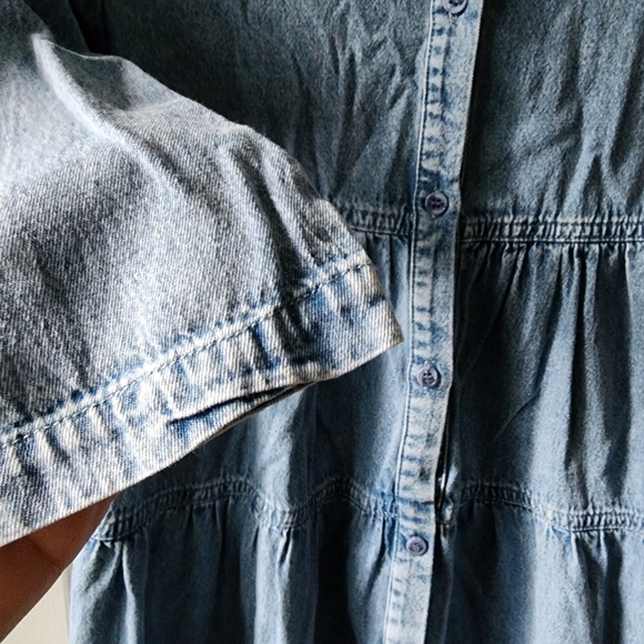 Take Note Girls Tiered Denim Button-down Dress, size 16 - Picture 7 of 9